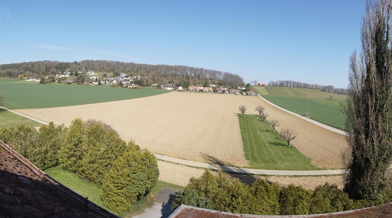 Klosterhotel Kreuz Mariastein Екстер'єр фото